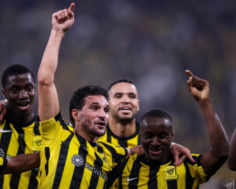 عوار يعلق على فوز الاتحاد الساحق بدوري أبطال آسيا للنخبة