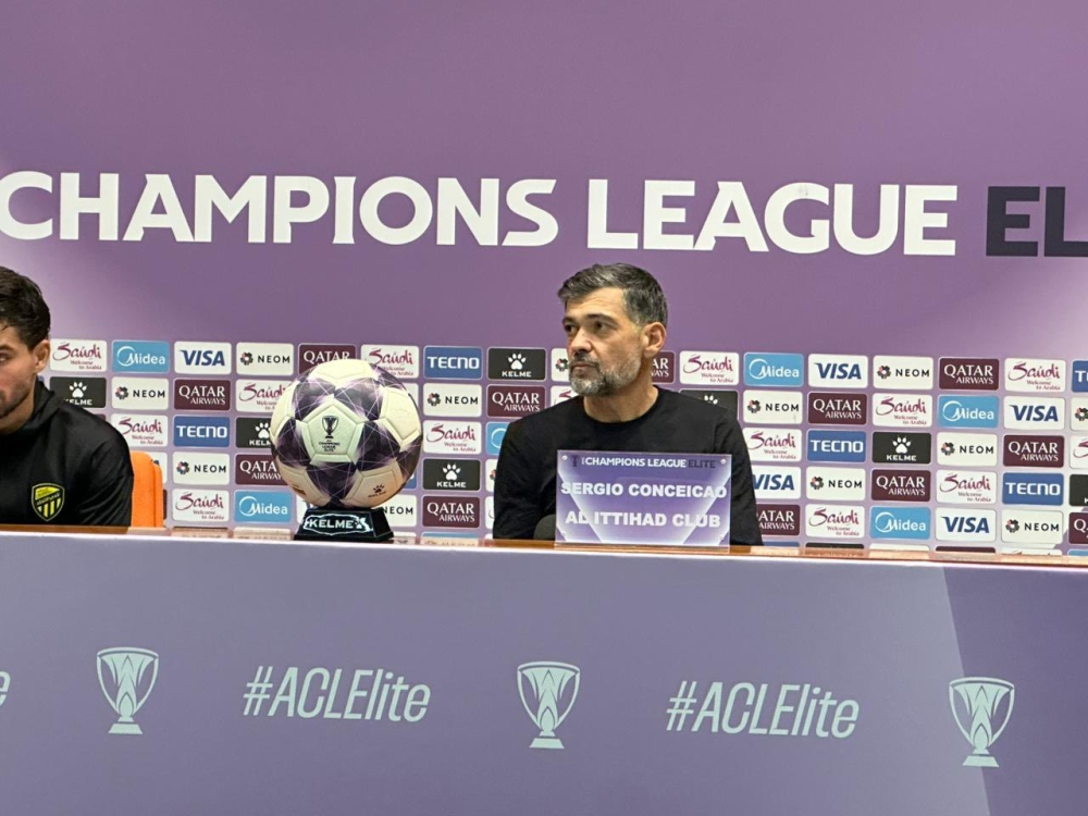 كونسيساو يعلق على فوز الاتحاد 7-0 بعد رحيل بنزيما وكانتي