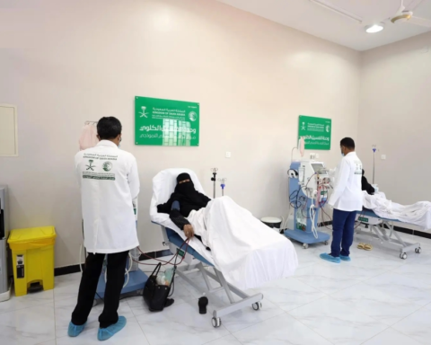 King Salman Relief Center opens a kidney dialysis unit in Hajjah, Yemen