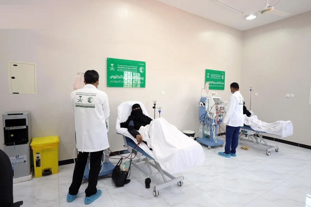 مركز الملك سلمان للإغاثة يفتتح وحدة غسيل كلوي في حجة اليمنية