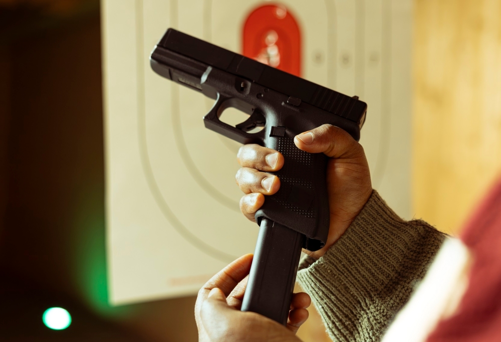 إطلاق نار في مدرسة بتايلاند: إصابات وأزمة أسلحة متجددة