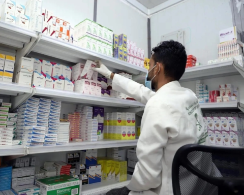 King Salman Relief Clinics in Abs treat 203 cases in Yemen