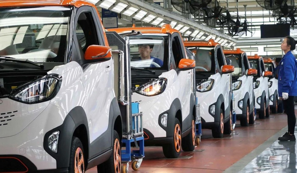 الصين تحظر بيع السيارات بأقل من التكلفة لإنهاء حرب الأسعار