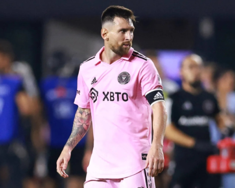 إصابة ميسي في إنتر ميامي: الأسباب والتأثيرات المتوقعة