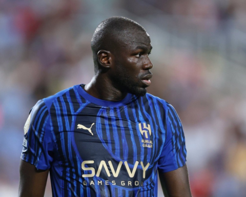 Al-Hilal renews Koulibaly's contract... defensive stability for a new season