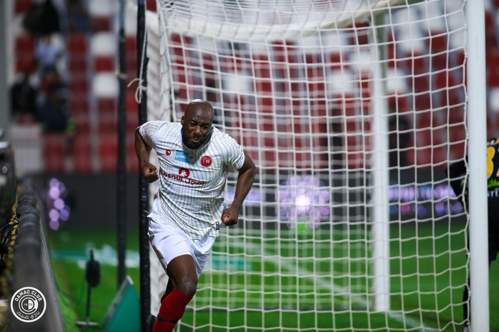 ضمك يهزم التعاون 2-1 ويحقق أول فوز بعد 9 مباريات بدوري روشن