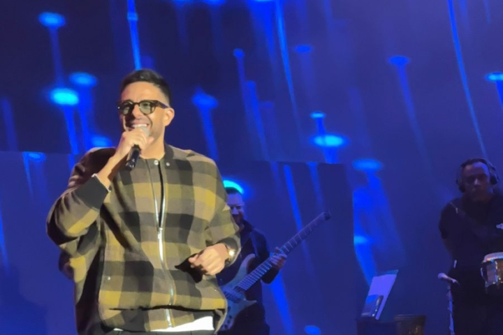 محمد حماقي في موسم الرياض: حفل يجمع الشرق والغرب