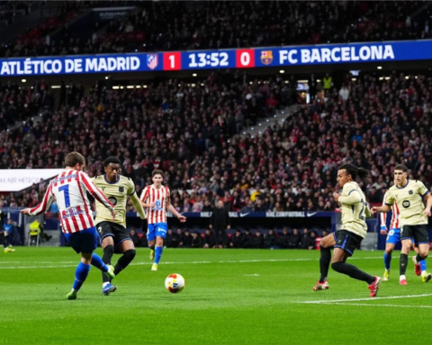 أتلتيكو مدريد يقصي برشلونة من دوري أبطال أوروبا 2016