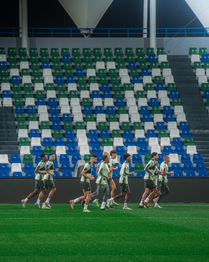 عودة مراد باتنا لصفوف الفتح قبل مواجهة النصر في دوري روشن