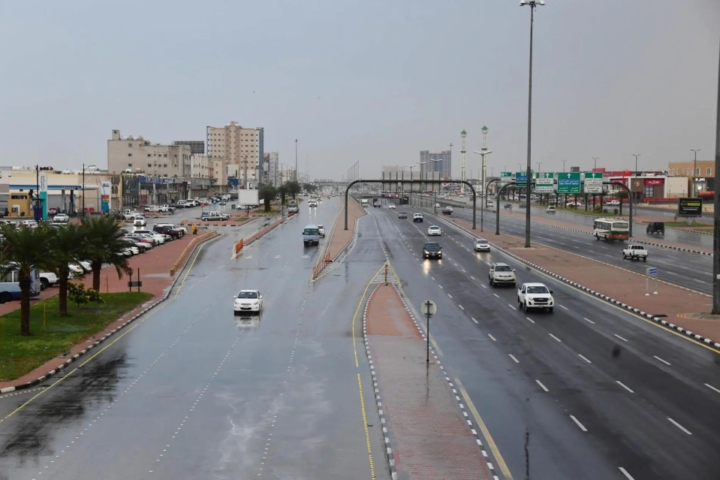 Saudi Arabia's weather on Saturday: Rain, fog, and dust-raising winds in 11 regions