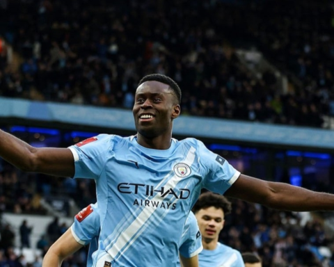 Manchester City advance in the FA Cup with a historic win over Tottenham