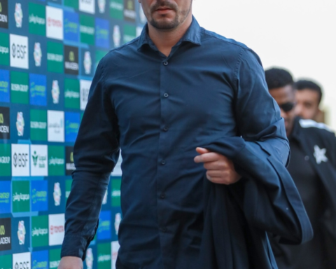 إل مايسترو يقود النجمة لأول فوز بالموسم في دوري يلو