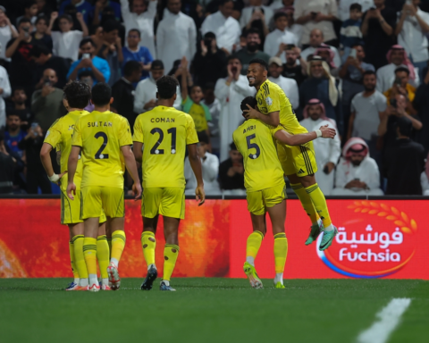 Ayman Yahya scores his first goal in the Roshan League with Al-Nasr this season