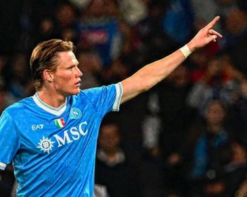 Scott McTominay's future: A huge Saudi offer or staying in Europe?