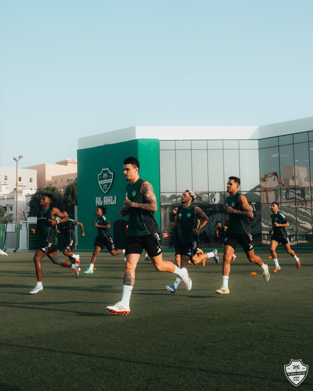 غياب رباعي مؤثر عن الأهلي أمام شباب الأهلي بدوري أبطال آسيا