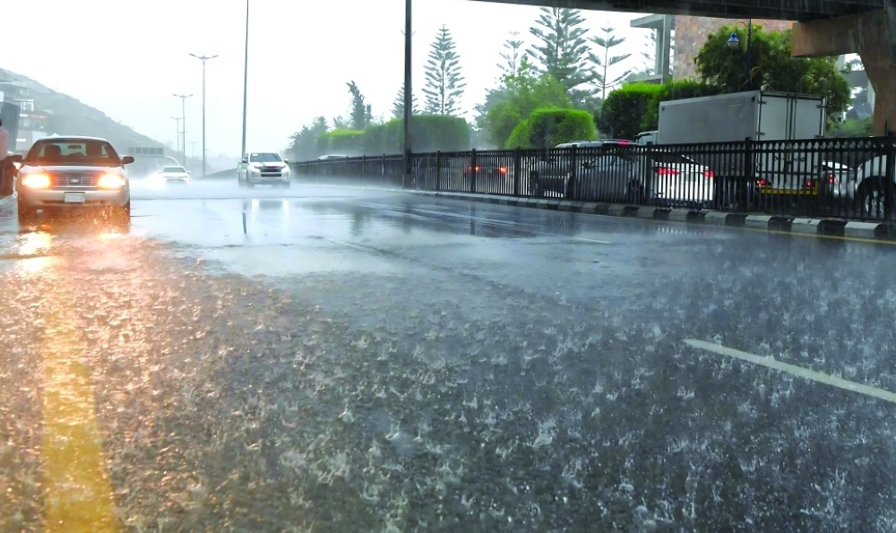 Northern Borders Weather: Warning of winds, dust, and reduced visibility