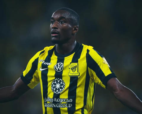 مصير مشاركة موسى ديابي في كلاسيكو الاتحاد والهلال بدوري روشن