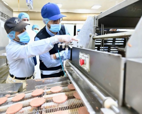 Food establishments in Mecca closed and fines reached 10 million riyals