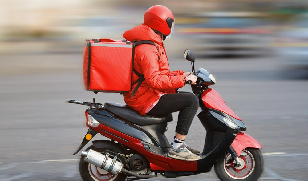 ضوابط جديدة لتطبيقات التوصيل في السعودية لتعزيز الأمان والخصوصية