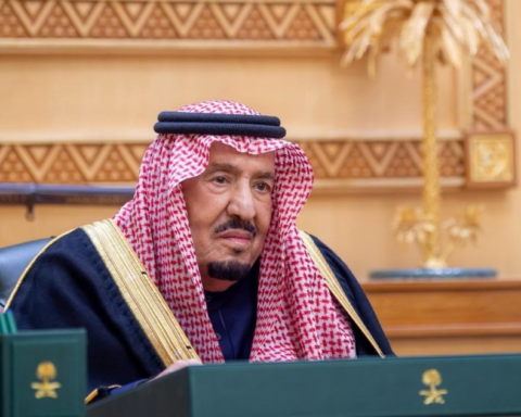 مسؤولون جدد يؤدون القسم أمام الملك سلمان لدعم رؤية 2030