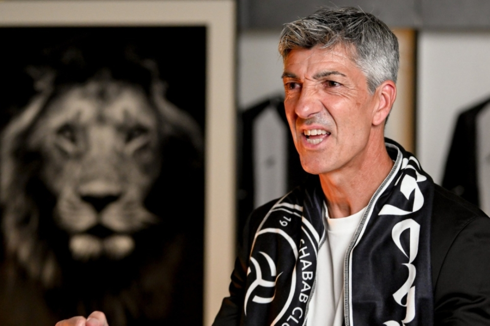 إقالة مدرب الشباب مانويل الغواسيل: الأسباب والأرقام الكاملة