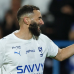 بنزيما يوجه رسالة حاسمة قبل كلاسيكو الهلال والاتحاد