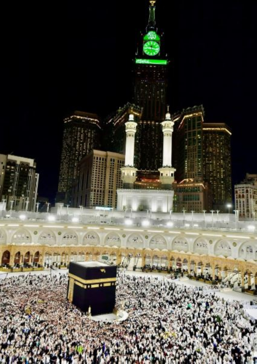 أول صلاة تراويح في رمضان بالمسجد الحرام: أجواء إيمانية