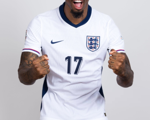 إيفان توني يحلم بكأس العالم ويوجه رسالة لمدرب إنجلترا