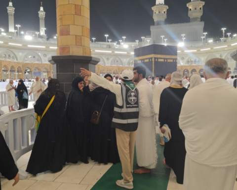 750 كشافًا يخدمون المعتمرين في الحرمين خلال رمضان 1447