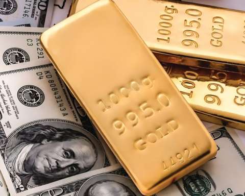 Gold prices rise as investors await the Federal Reserve's minutes