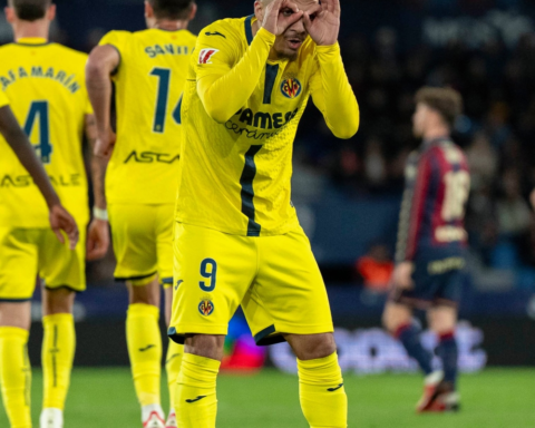 فياريال يقتنص المركز الثالث بالليغا ويبتعد عن أتلتيكو مدريد