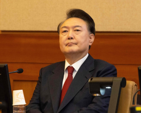 أزمة الأحكام العرفية بكوريا الجنوبية وتداعياتها السياسية