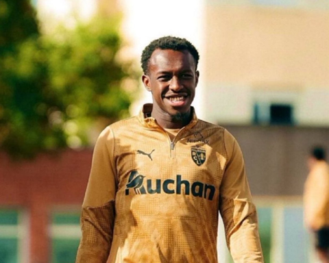 Newcastle United are targeting Al-Hilal star Saud Abdulhamid