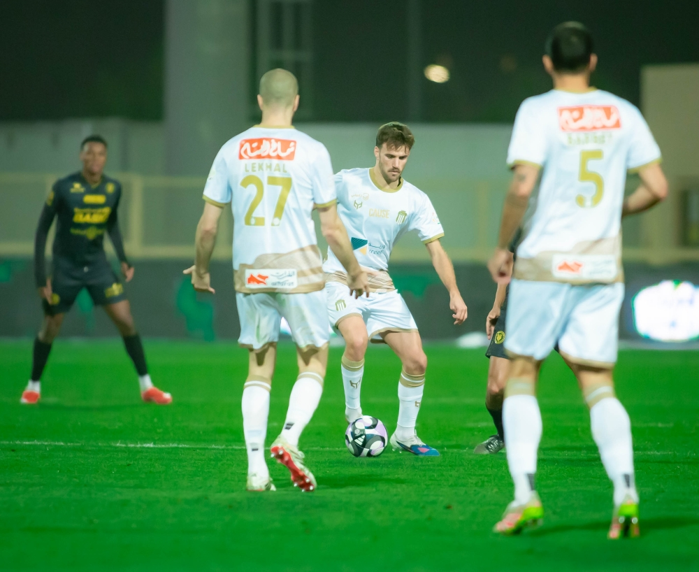 الرياض يفوز على الخلود 2-0 في دوري روشن السعودي 2024