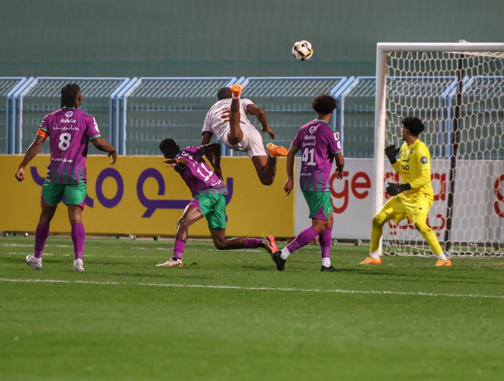 نتائج دوري يلو: فوز الجبلين وتعادل العدالة في جولة التأسيس