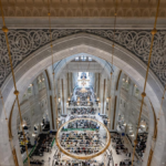 خدمات الحرمين الشريفين: راحة وأمان لضيوف الرحمن على مدار العام