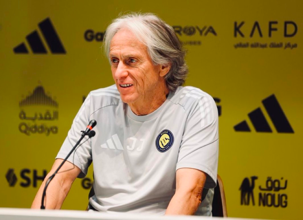 جيسوس يكشف سر تدريبات النصر الرمضانية قبل الإفطار