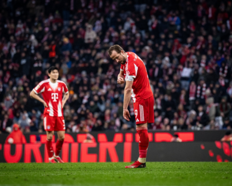 Harry Kane leads Bayern Munich to a thrilling Bundesliga victory over Frankfurt