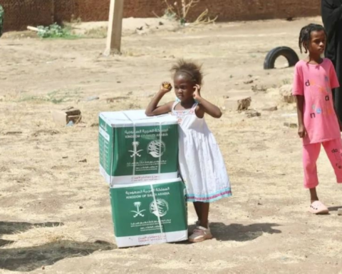 King Salman Humanitarian Aid and Relief Center distributes Ramadan aid in 5 countries