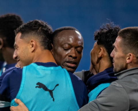 أبها يعزز صدارة دوري يلو ويصل للنقطة 60 بجولة التأسيس