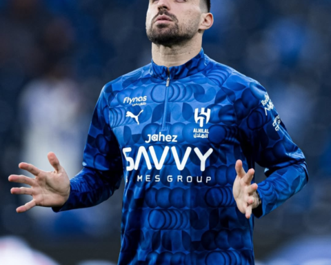 غضب روبن نيفيز بعد تعادل الهلال والاتحاد وتفاصيل الواقعة