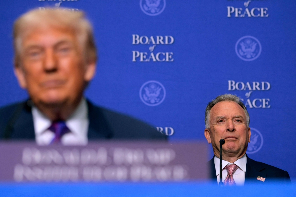 ترامب مستغرب من صمود إيران أمام حملة "الضغوط القصوى"