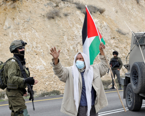 تصريحات السفير الأمريكي: إدانة دولية ومخاوف من تهديد الاستقرار