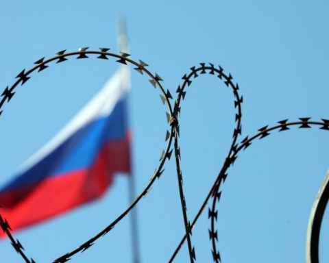 Hungary threatens to veto sanctions against Russia and demands the opening of the Drogba line