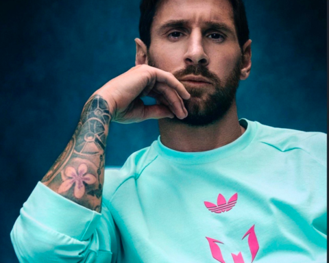 لابورتا: علاقتي بميسي متضررة وتجاهلني في حفل الكرة الذهبية