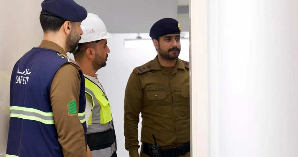 الدفاع المدني يكثف دوريات السلامة على مساكن معتمري رمضان