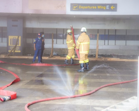 حريق مطار لاغوس: إصابات وتعليق رحلات في نيجيريا