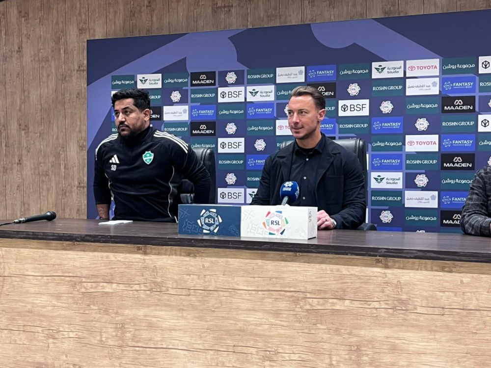 يايسله: فوز الأهلي على ضمك صعب.. والنقاط الثلاث هي الأهم