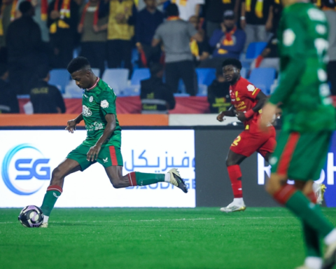 غضب في الاتفاق بعد الخسارة الثقيلة في ديربي الشرقية