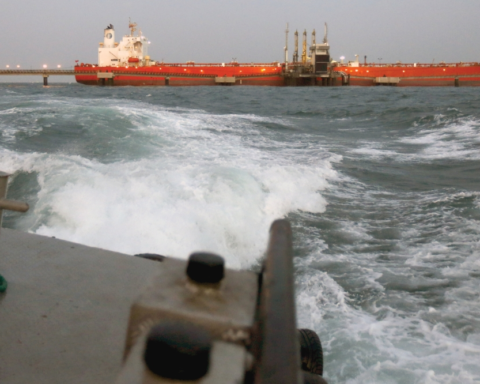 أسعار شحن النفط تقفز لأعلى مستوى بسبب توترات الشرق الأوسط